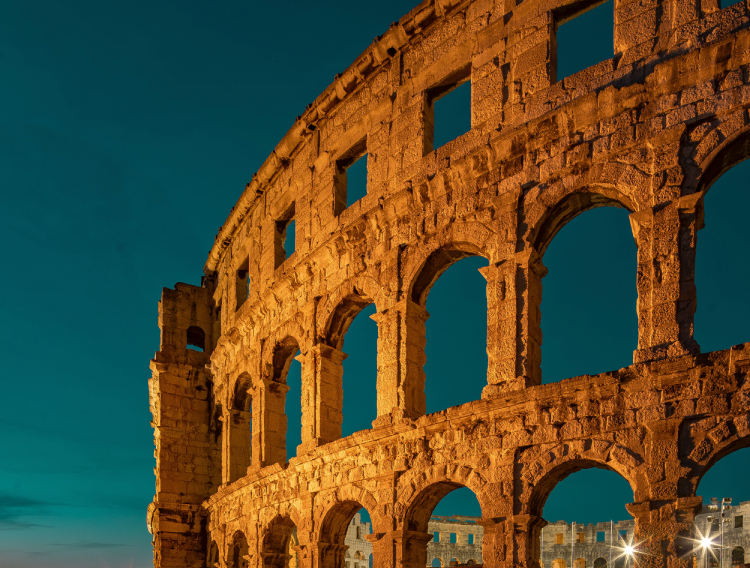 Pula_Amphitheater at sunset_750x568